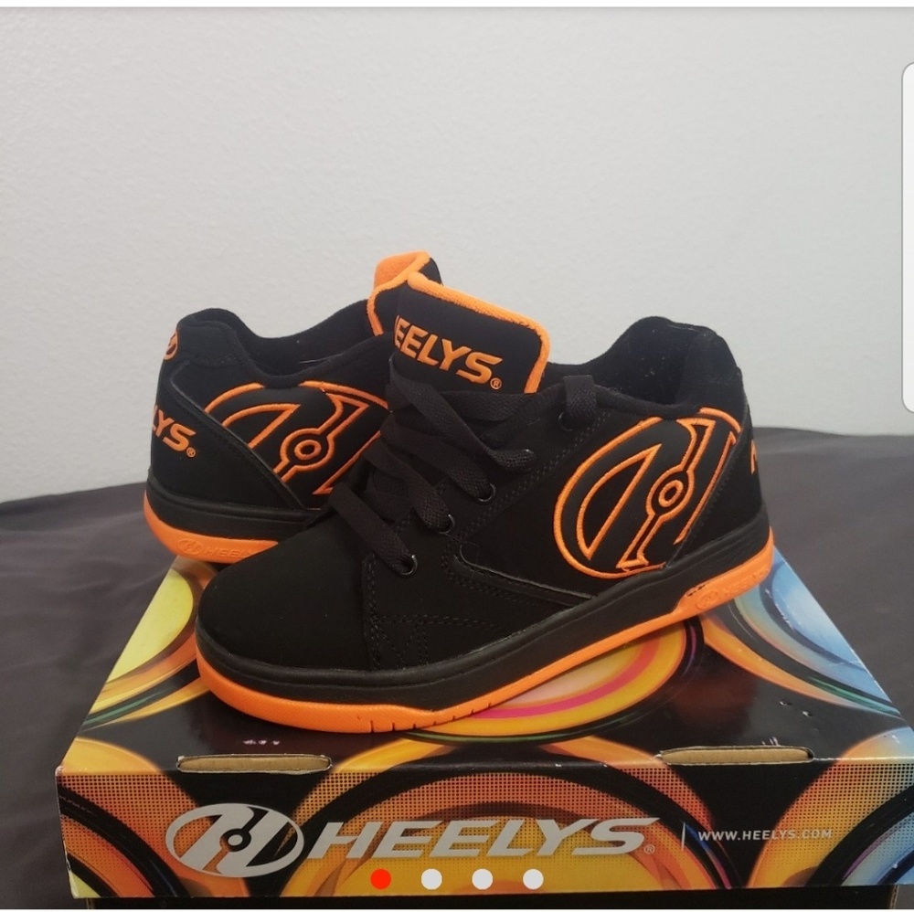 Heelys size 3 youth new!